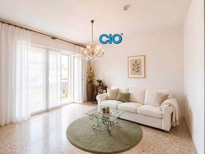 Appartamento con 5 locali in vendita in San Benedetto Val Di Sambro