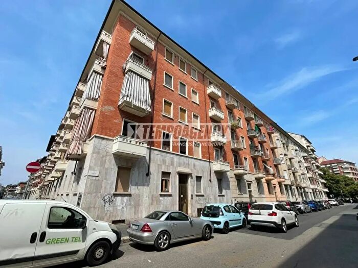 Appartamento bilocale in vendita in Via Orta, Torino