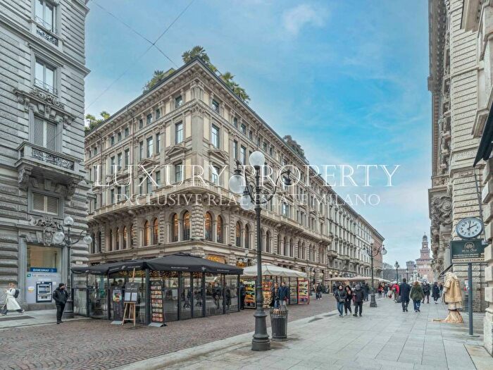 Appartamento bilocale in affitto in Via Manfredo Camperio, Duomo, Milano
