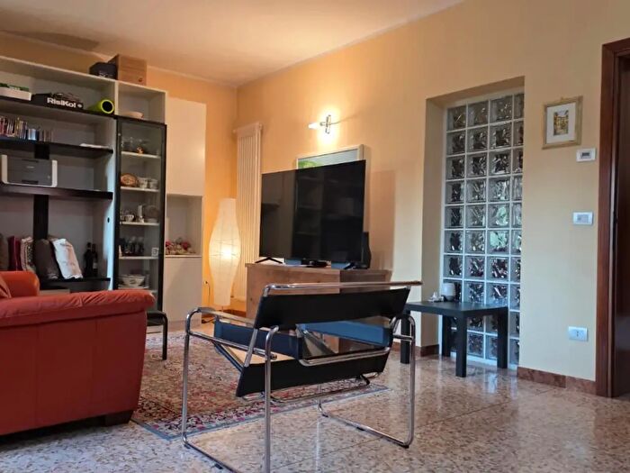 Casa quadrilocale in vendita in Via Monte Cengio, Lonigo