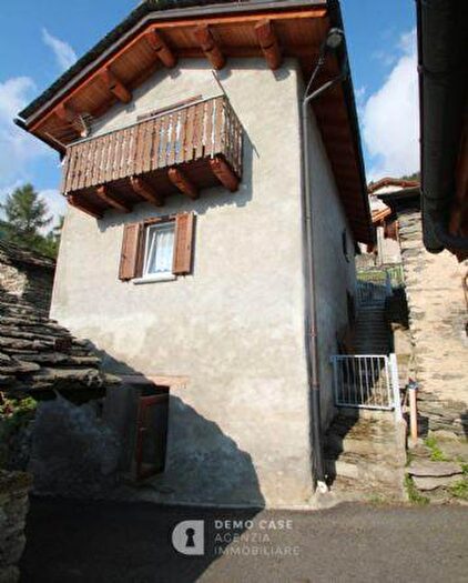 Casa quadrilocale in vendita in Via Starleggia, Campodolcino