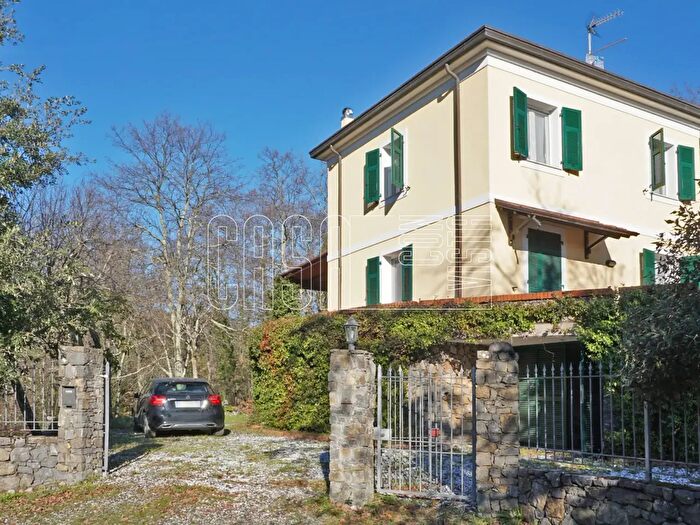 Casa con 5 locali in vendita in Strada Militare della Rocchetta, Lerici