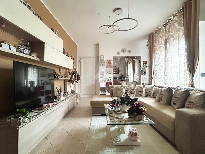 Appartamento quadrilocale in vendita in Via Carreggiata, Molinella