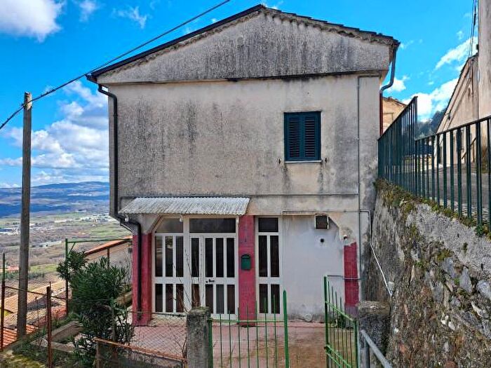 Casa con 6 locali in vendita in Via Chiesa, San Polo Matese