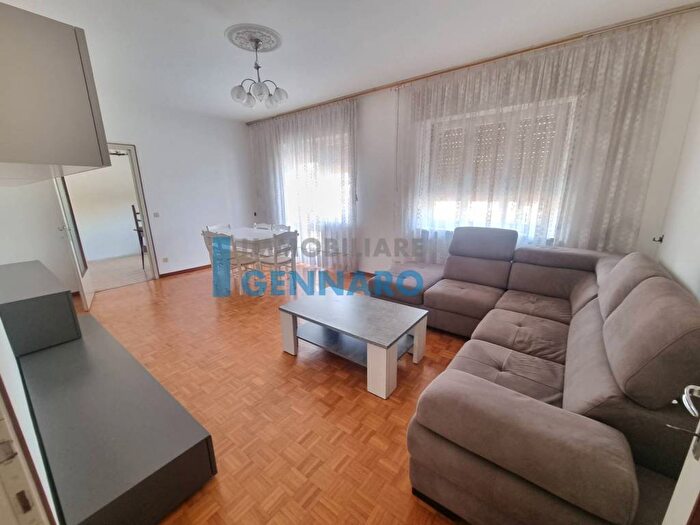 Appartamento quadrilocale in affitto in Via Giovanni Pascoli, Lumignacco, Pavia di Udine