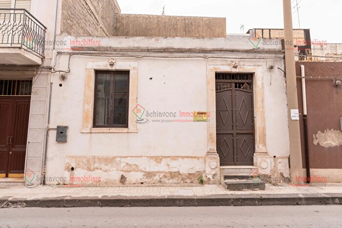 Appartamento quadrilocale in vendita in Floridia