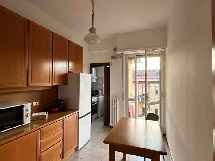 Appartamento trilocale in affitto in Via Antonio Grossich, Città Studi, Milano