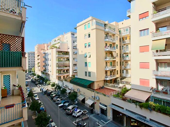 Appartamento bilocale in affitto in Via Gadames, Roma