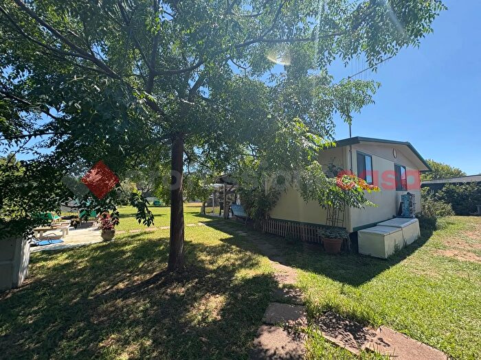 Casa trilocale in vendita in Residence I Pioppi, Terracina