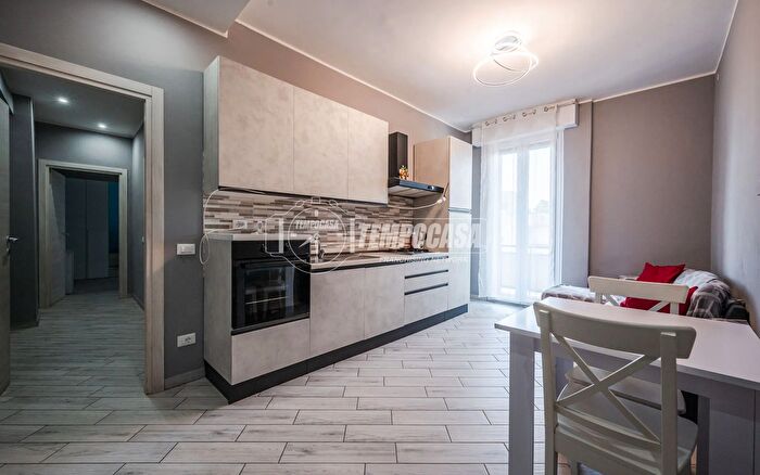 Appartamento trilocale in vendita in Via Mario Pellegrini, Vignola