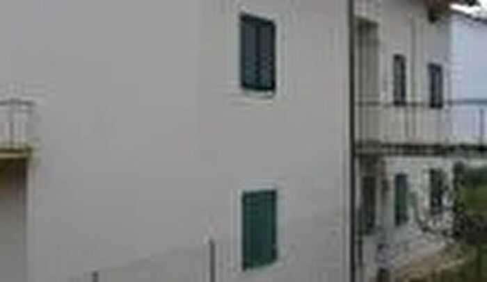 Appartamento con 6 locali in vendita in Via Cerquatti Cingoli MC Italia, Cingoli