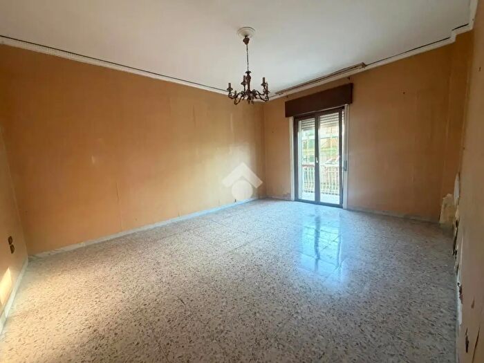 Appartamento trilocale in vendita in Via Sconditi, Marano Di Napoli