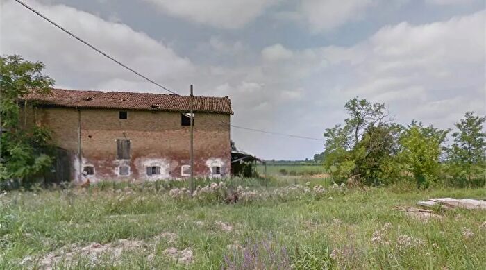 Casa con 7 locali in vendita in Via Rangoni Campogalliano Mo Campogalliano, Campogalliano