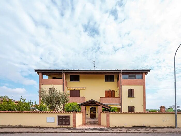 Appartamento con 5 locali in vendita in Via Pellizzoni, Sissa Trecasali