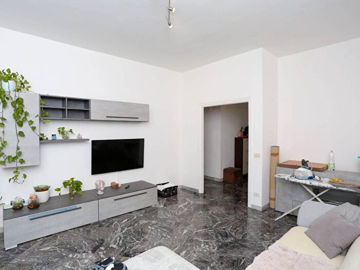 Appartamento trilocale in affitto in Via dei Mille, Centro Storico, Genzano di Roma