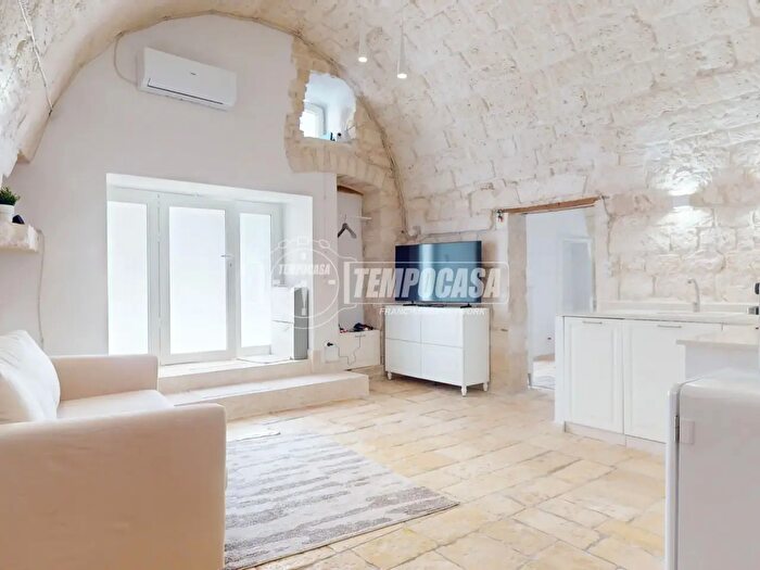 Casa bilocale in vendita in Via Secchiai, Casamassima