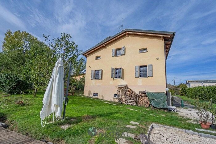 Casa con 5 locali in vendita in Via Sinistra Guerro Castelvetro di Modena, Castelvetro Di Modena