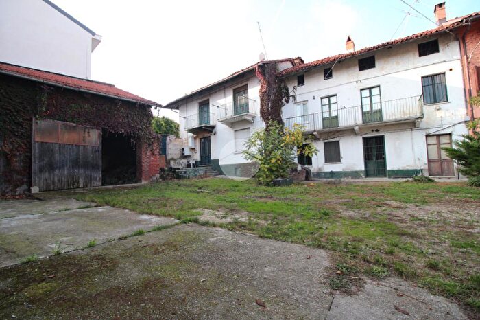 Casa con 11 locali in vendita in Via Pinto, Pecetto Torinese