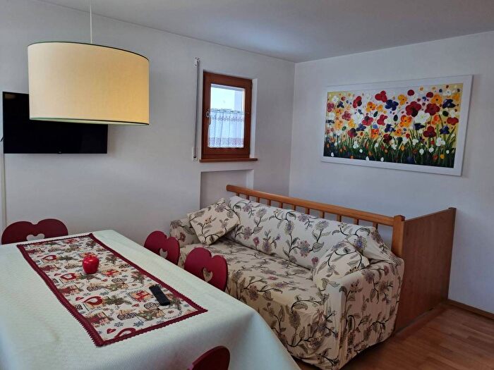 Appartamento trilocale in affitto in Centro, Dobbiaco