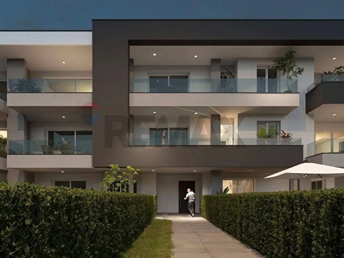 Appartamento bilocale in vendita in Via Trento, Cadorago