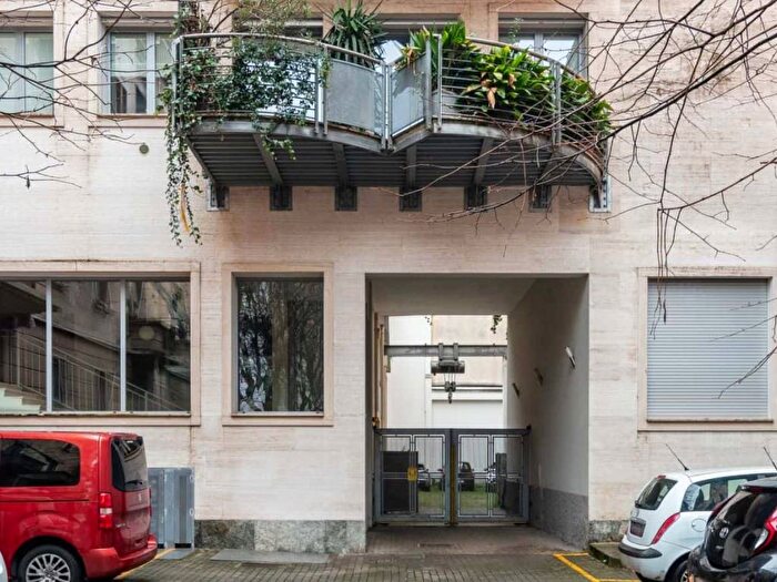 Appartamento bilocale in affitto in Via Roggia Scagna, Rovereto, Milano