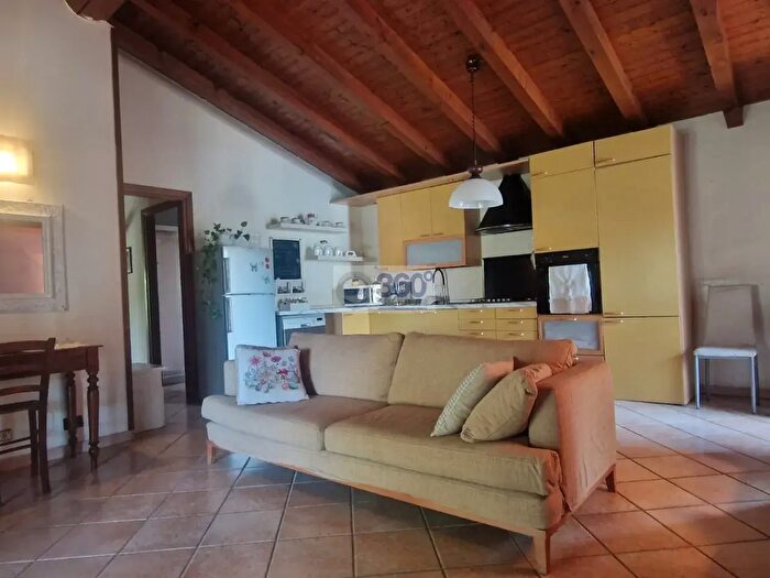 Appartamento quadrilocale in vendita in Via Staffoli, Gussago
