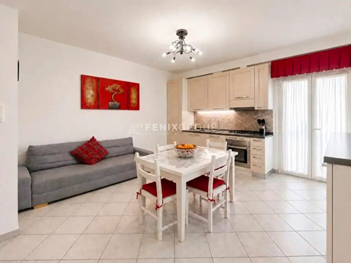 Appartamento trilocale in vendita in Via Alberto da Giussano, San Benedetto Del Tronto