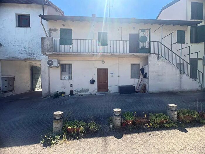 Appartamento bilocale in vendita in Gambolo'