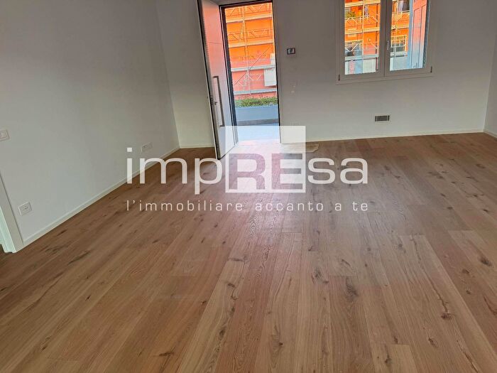 Appartamento quadrilocale in vendita in Via Stocco, Salzano