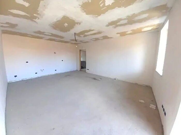 Appartamento trilocale in vendita in Via Camillo Benso di Cavour, Cirie