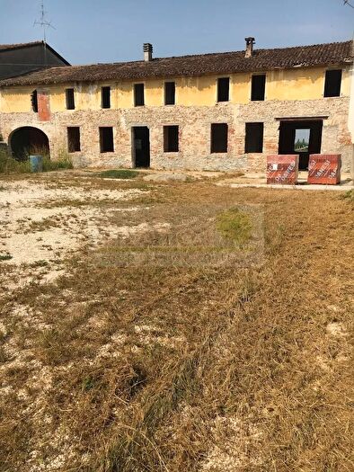 Casa trilocale in vendita in Casaloldo