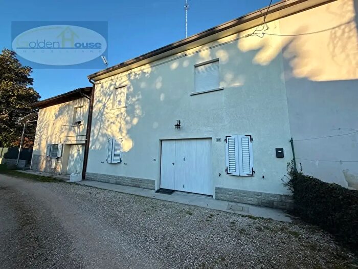 Casa trilocale in vendita in Via Severino Ferrari, Molinella