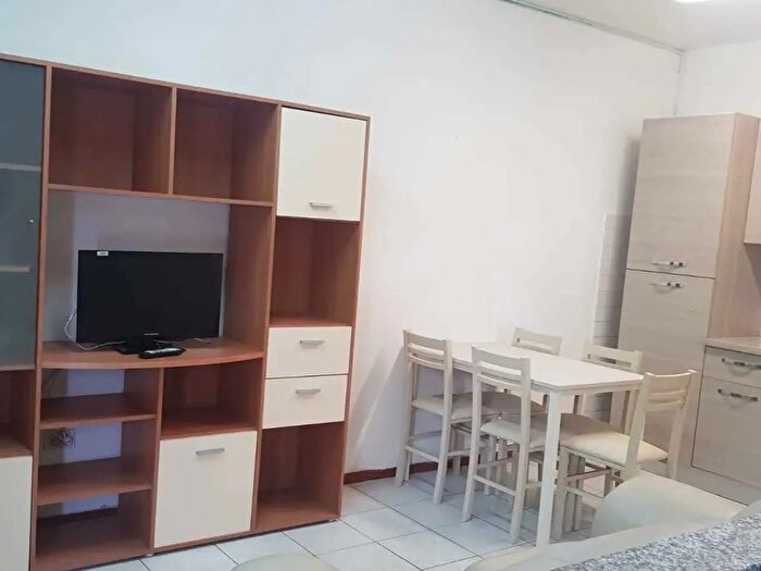 Appartamento bilocale in affitto in Viareggio