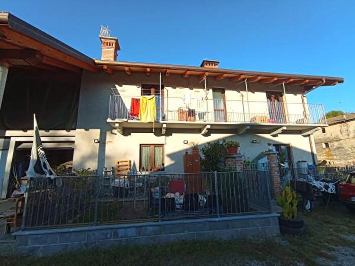 Appartamento trilocale in affitto in Via Castelletto Stura, Castelletto Stura