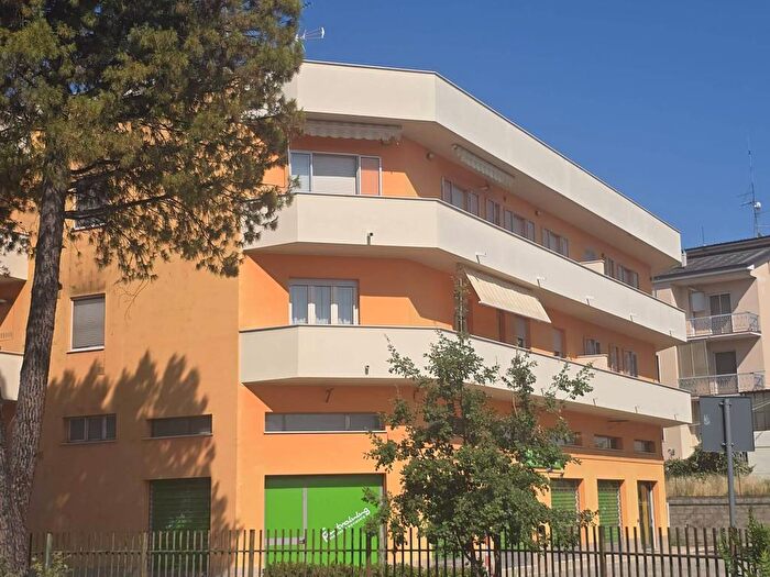 Appartamento quadrilocale in vendita in Via dei Vestini, Chieti Scalo, Chieti