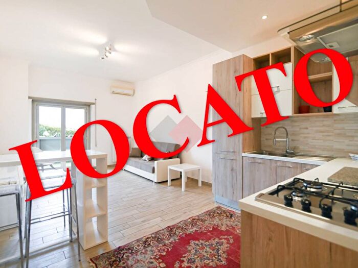 Appartamento trilocale in affitto in Via Gregorio Ricci Curbastro, Marconi, Roma