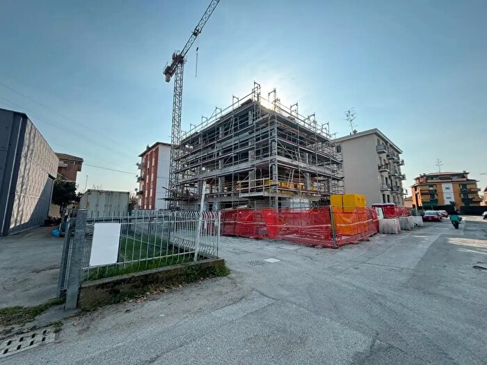 Appartamento bilocale in vendita in Casalecchio Di Reno