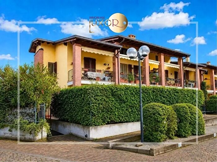 Appartamento bilocale in vendita in Via Riva, Missaglia