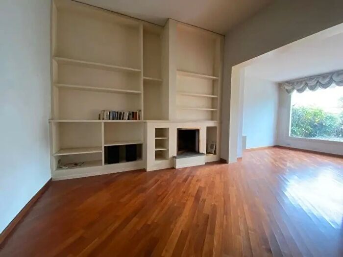 Casa con 8 locali in vendita in Empoli