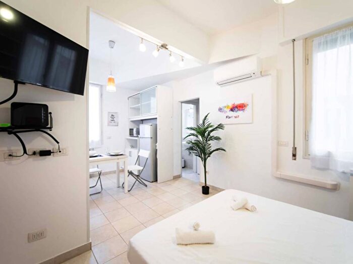 Appartamento monolocale in affitto in Via Frà Paolo Sarpi, Mazzini Oberdan, Firenze