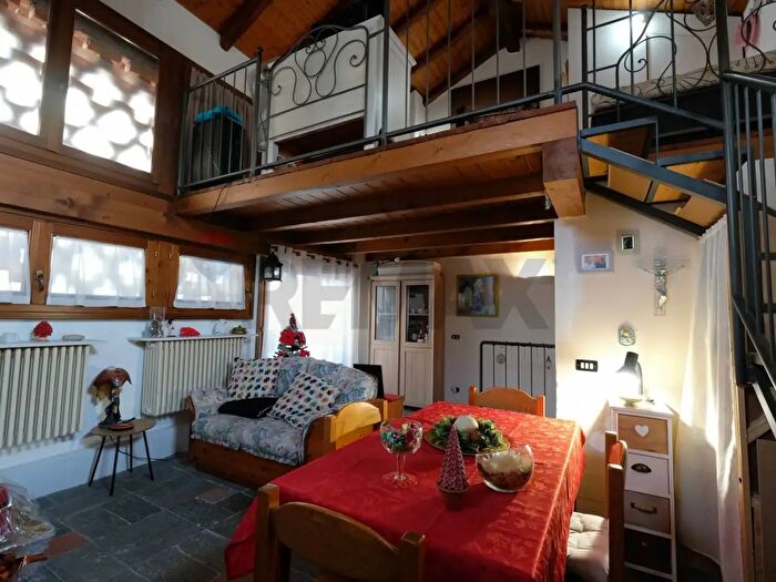 Appartamento bilocale in vendita in Fratelli Cairoli, Merate