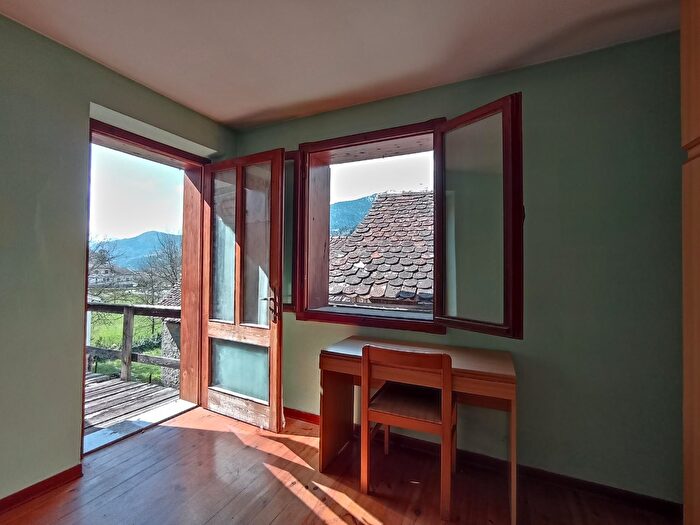 Casa trilocale in vendita in Via della Posta, Comeglians