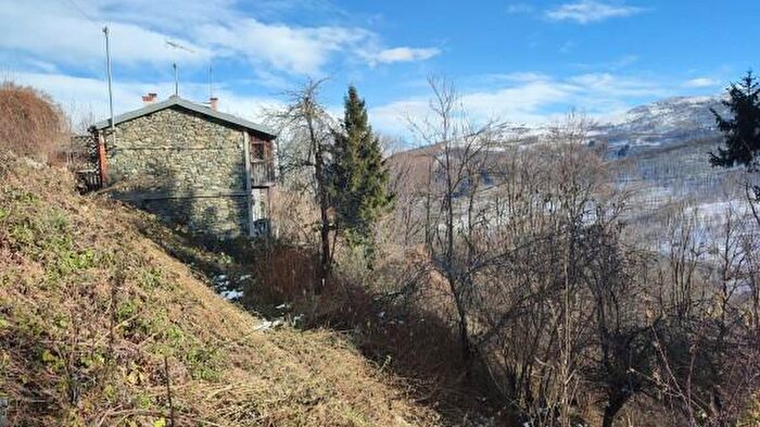 Casa trilocale in vendita in Borgata Fantone, Oncino