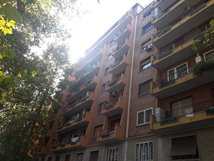 Appartamento trilocale in affitto in Via Valsolda, Città Giardino, Roma