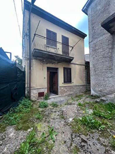 Casa quadrilocale in vendita in Via Concezione, Pontecorvo