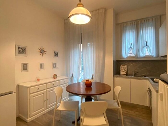 Appartamento trilocale in affitto in Villetta, Parma