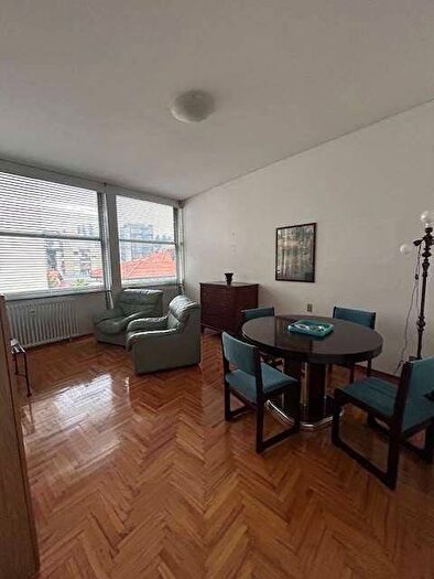 Appartamento trilocale in affitto in VIA CAVOUR, Centro, Varese