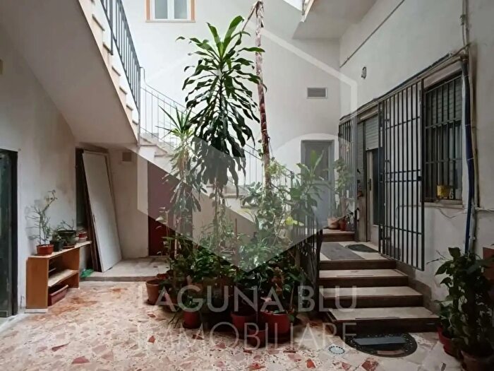 Casa con 5 locali in vendita in Via Edoardo Alagna, Marsala