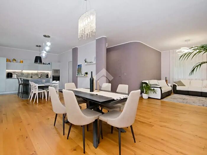 Casa con 10 locali in vendita in Strada della Vetta, Pecetto Torinese