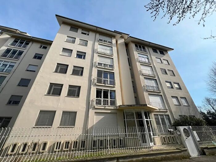 Appartamento trilocale in vendita in Corso XXVI Aprile, Vercelli